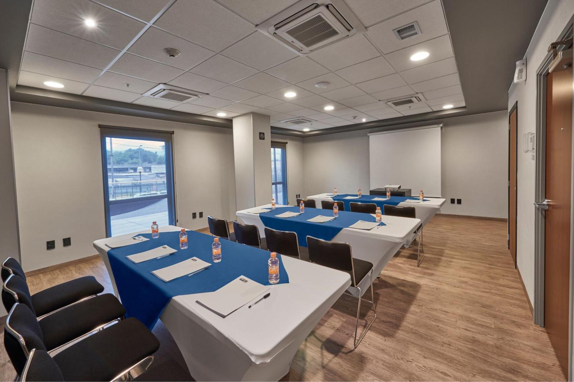 City Express Plus By Marriott Cali Colombia מראה חיצוני תמונה