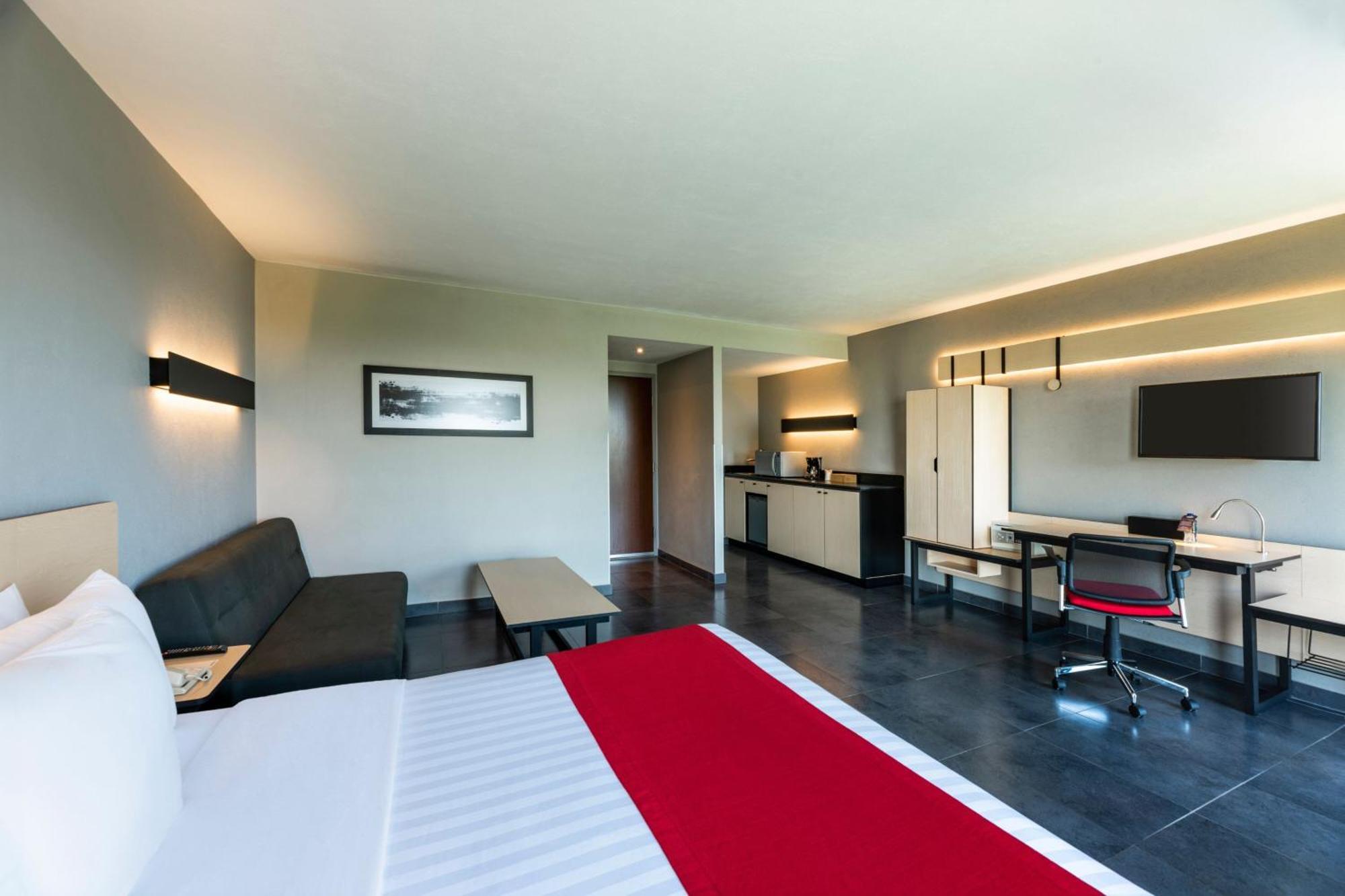 City Express Plus By Marriott Cali Colombia מראה חיצוני תמונה