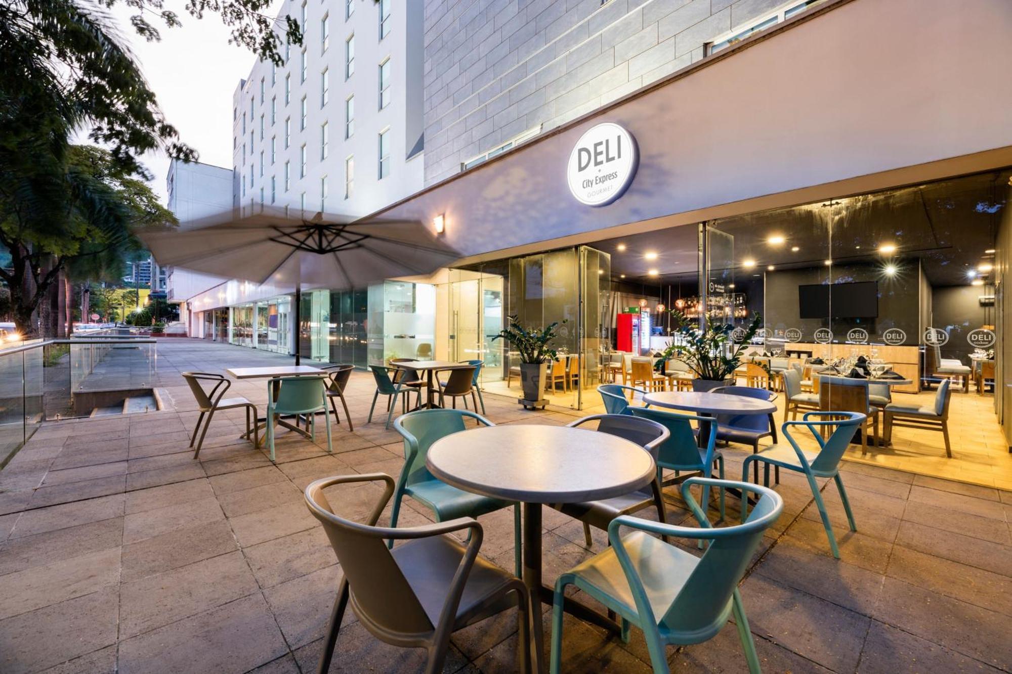 City Express Plus By Marriott Cali Colombia מראה חיצוני תמונה