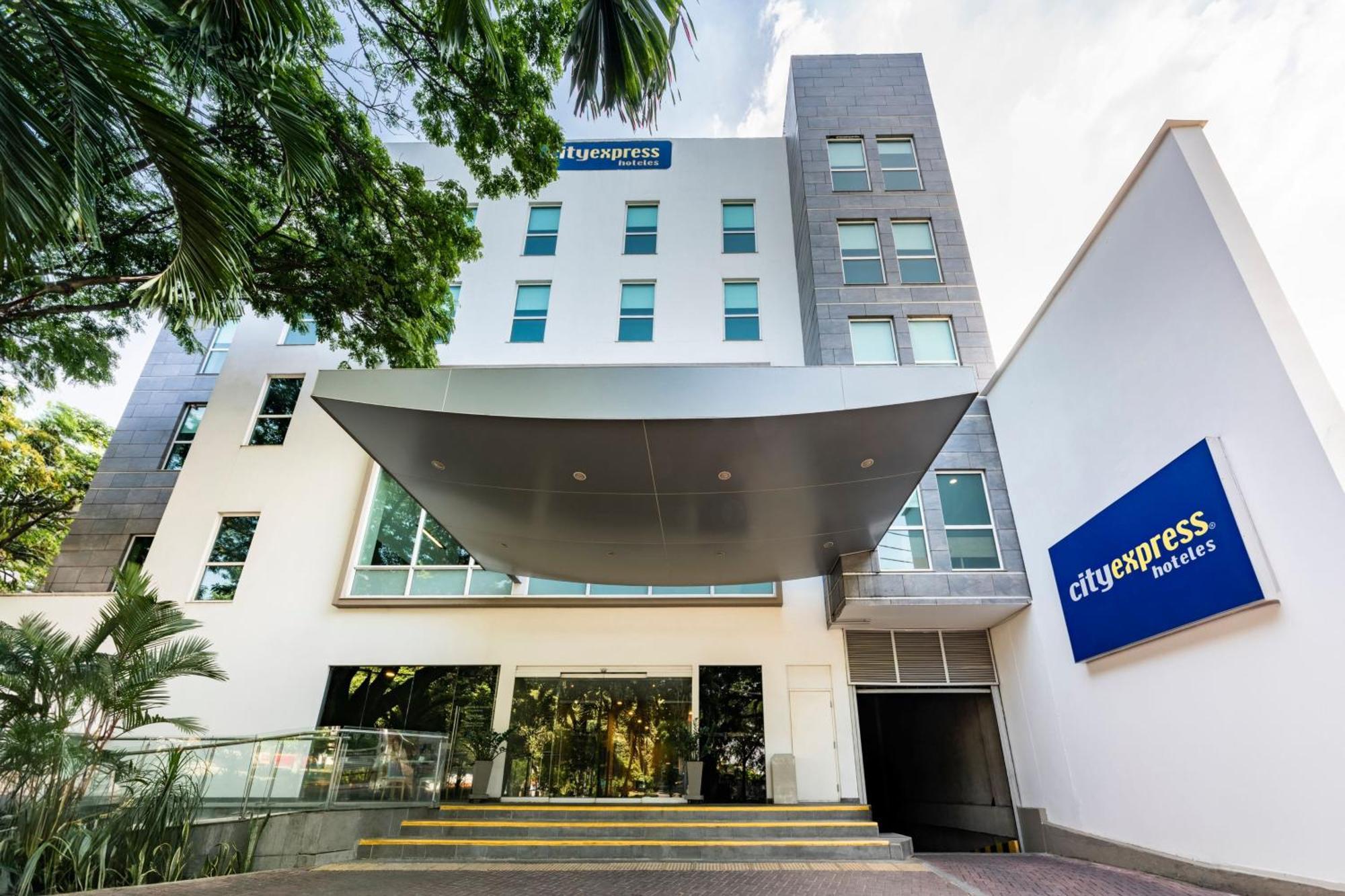 City Express Plus By Marriott Cali Colombia מראה חיצוני תמונה