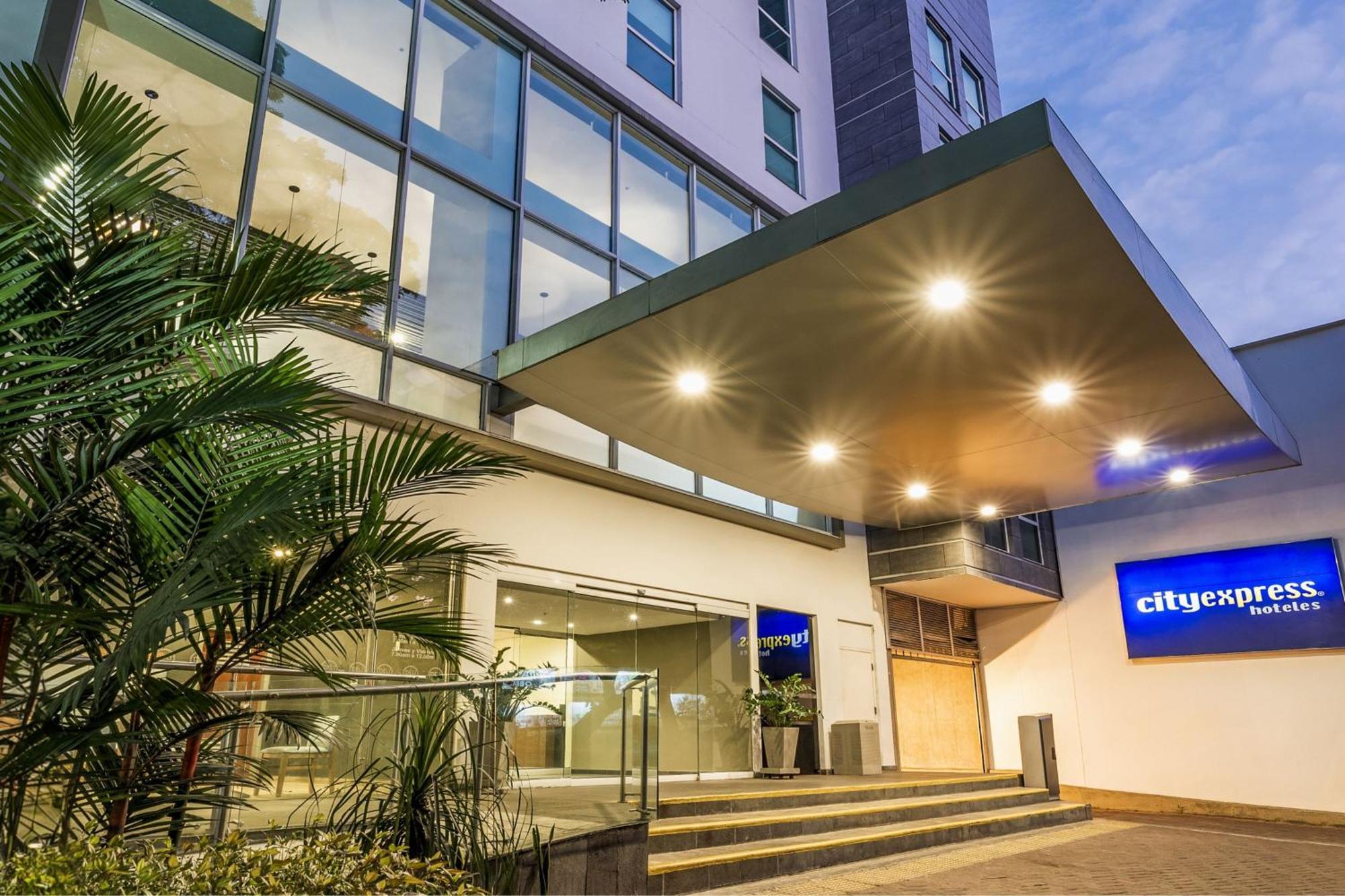 City Express Plus By Marriott Cali Colombia מראה חיצוני תמונה